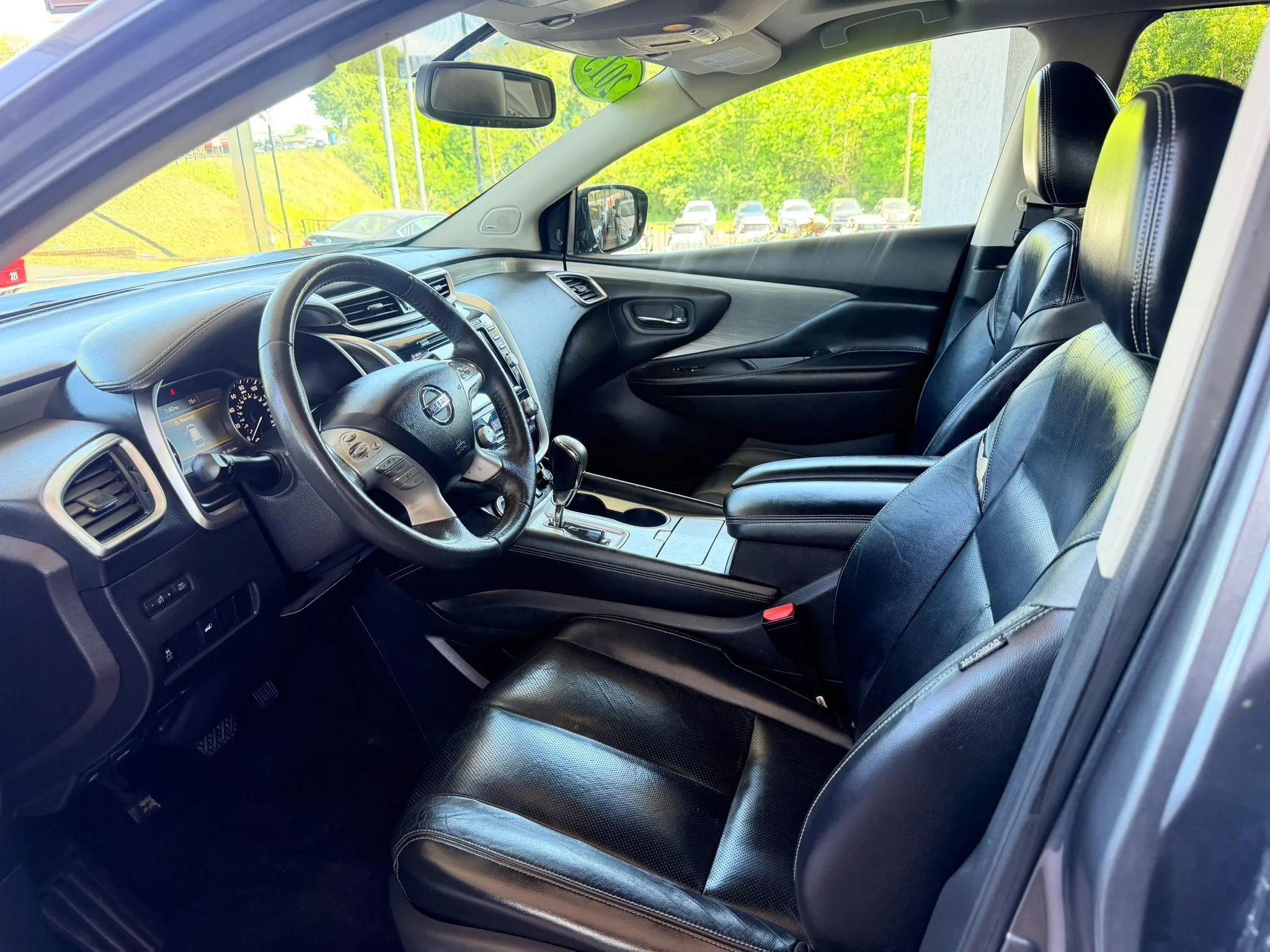 Used 2015 Nissan Murano SL w/ SL Technology Package FWD image 7