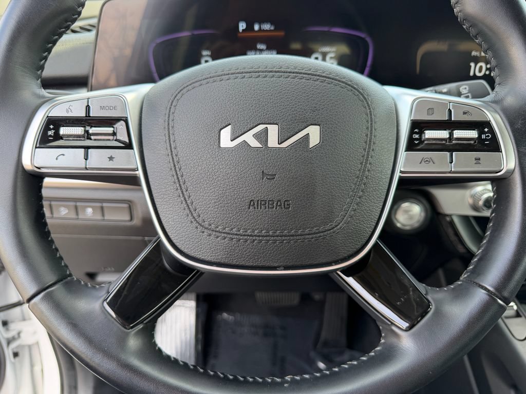 Used 2023 Kia Telluride S w/ S Sunroof Package FWD image 16