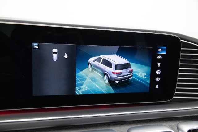 Used 2022 Mercedes-Benz Maybach GLS 600 4MATIC image 32