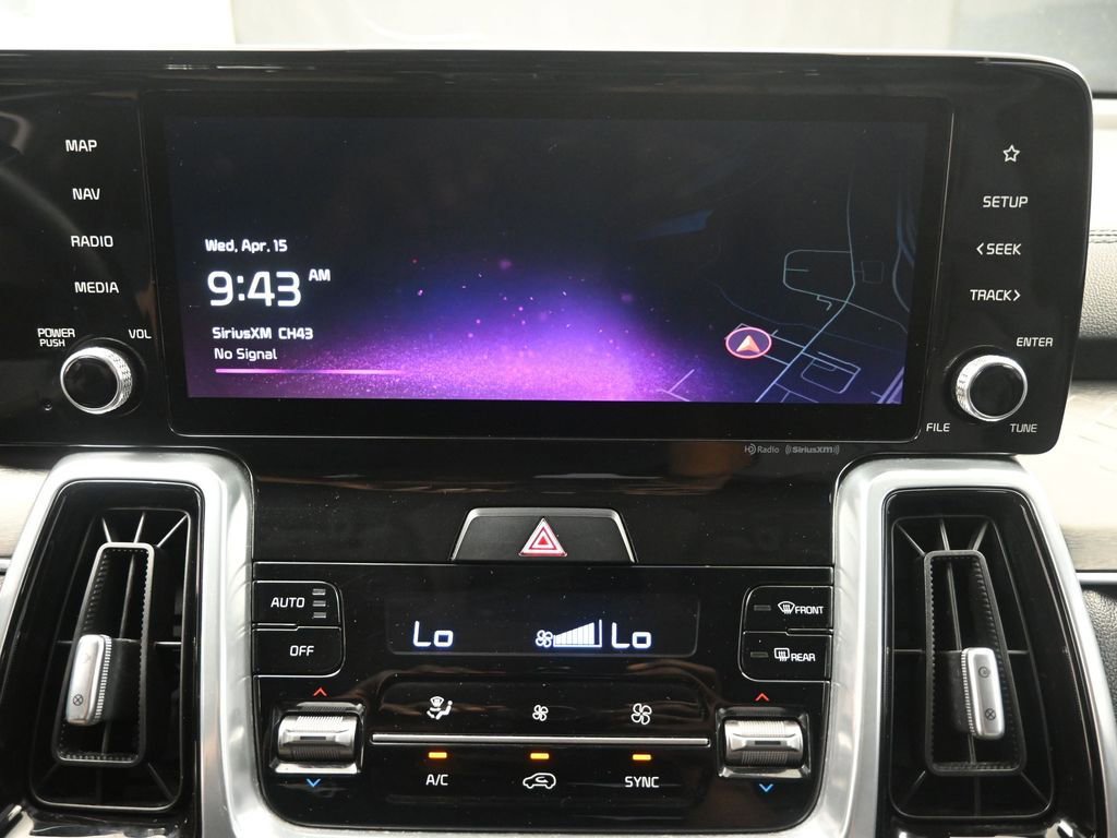 Used 2023 Kia Sorento SX AWD/4WD image 11