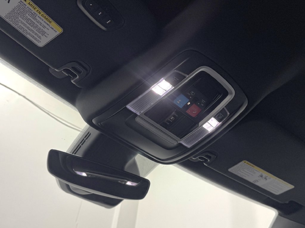 Used 2025 RAM 1500 Rebel AWD/4WD image 30