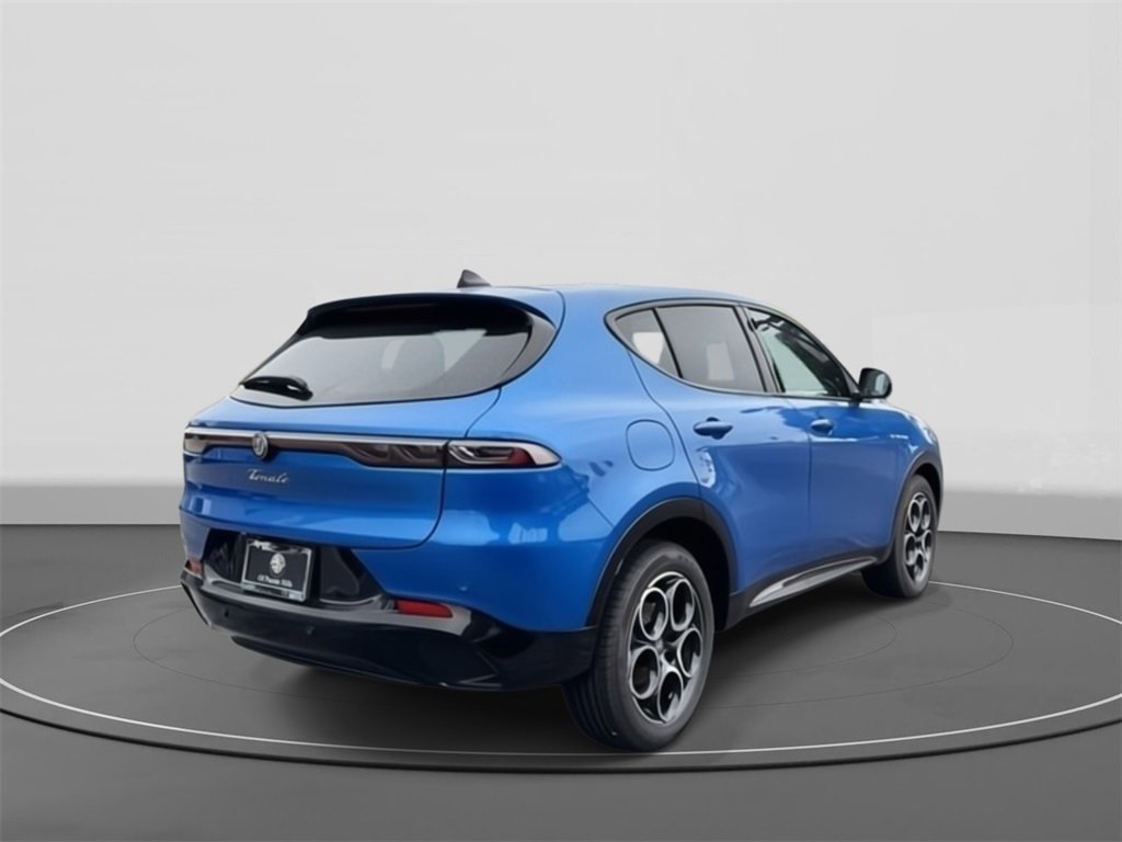 New 2025 Alfa Romeo Tonale w/ Premium Package image 6