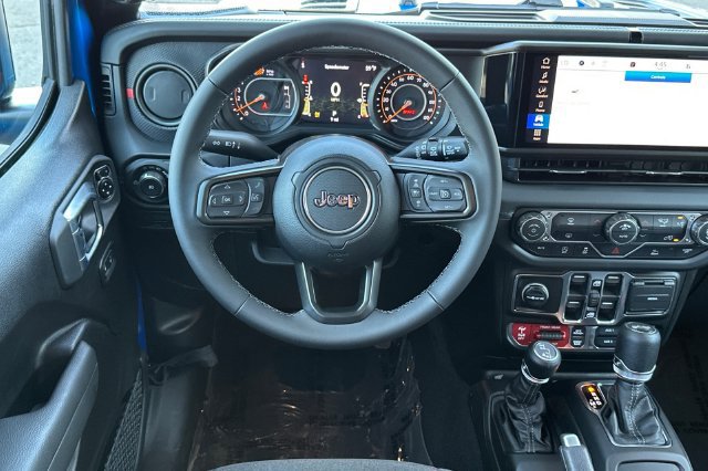New 2026 Jeep Wrangler Unlimited Rubicon AWD/4WD image 15