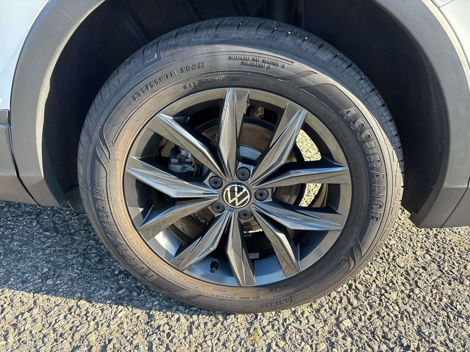 Used 2024 Volkswagen Tiguan Wolfsburg Edition AWD/4WD image 8