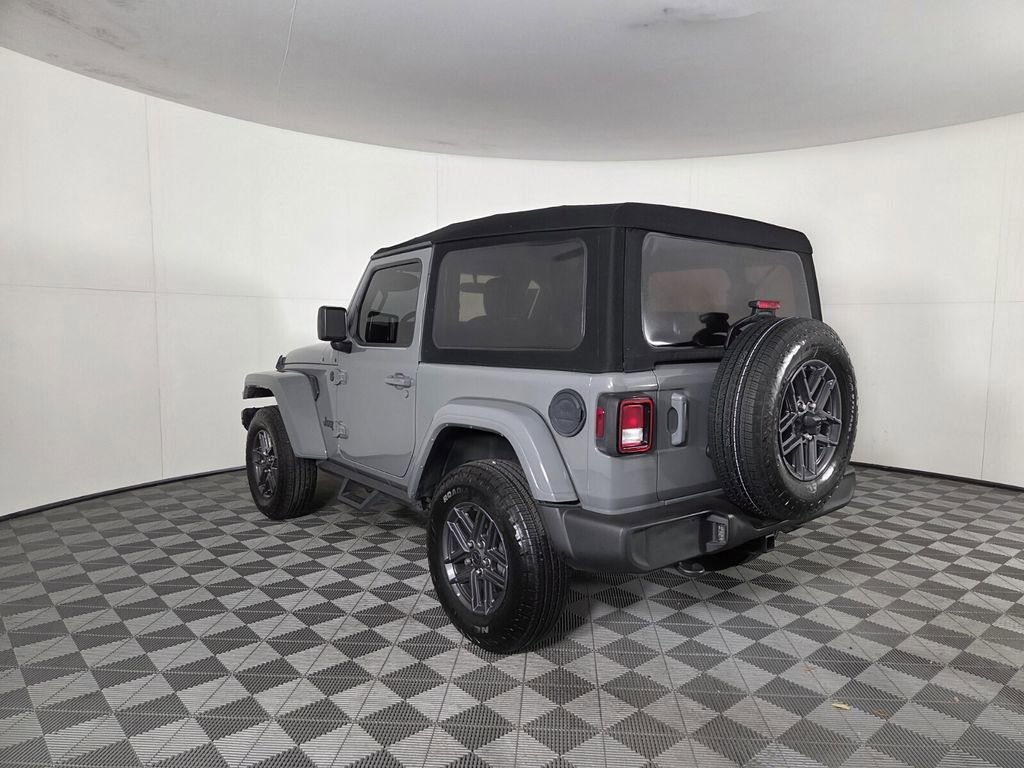 Certified 2021 Jeep Wrangler Willys image 7