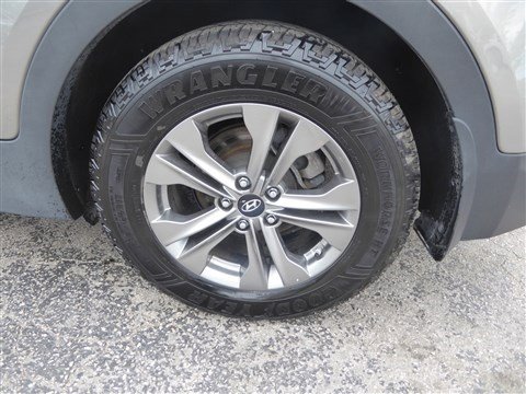 Used 2016 Hyundai Santa Fe Sport w/ Option Group 02 image 8