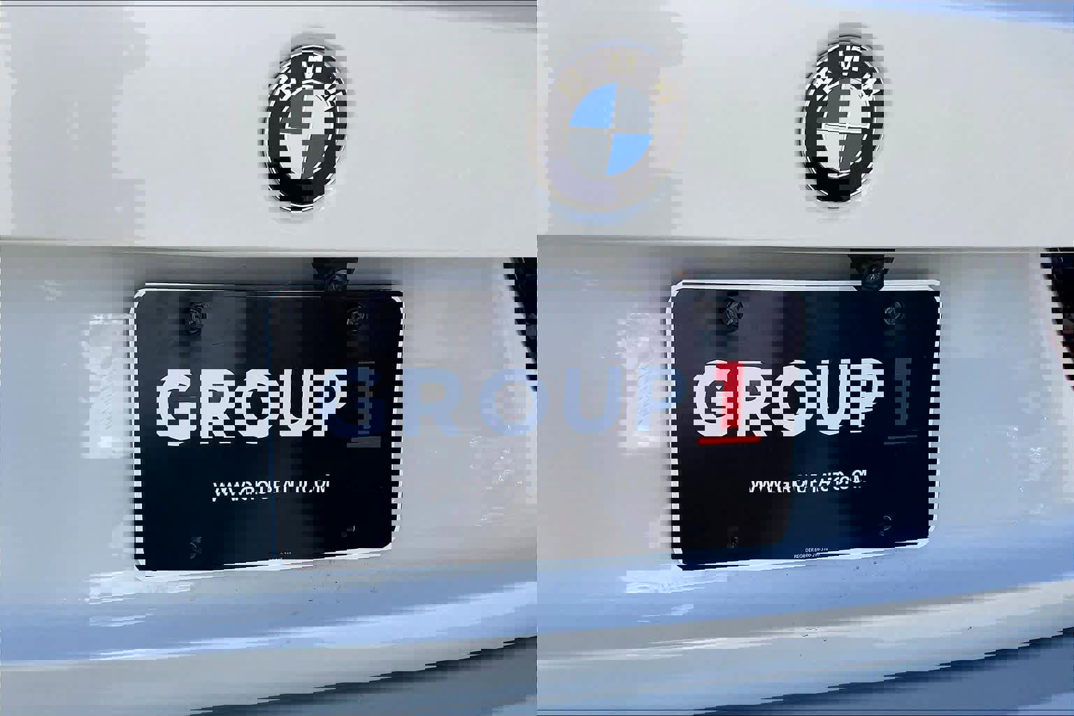 Used 2021 BMW 330i Sedan w/ Driving Assistance Package image 9