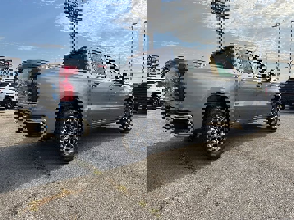 New 2026 Chevrolet Silverado 1500 LT image 6