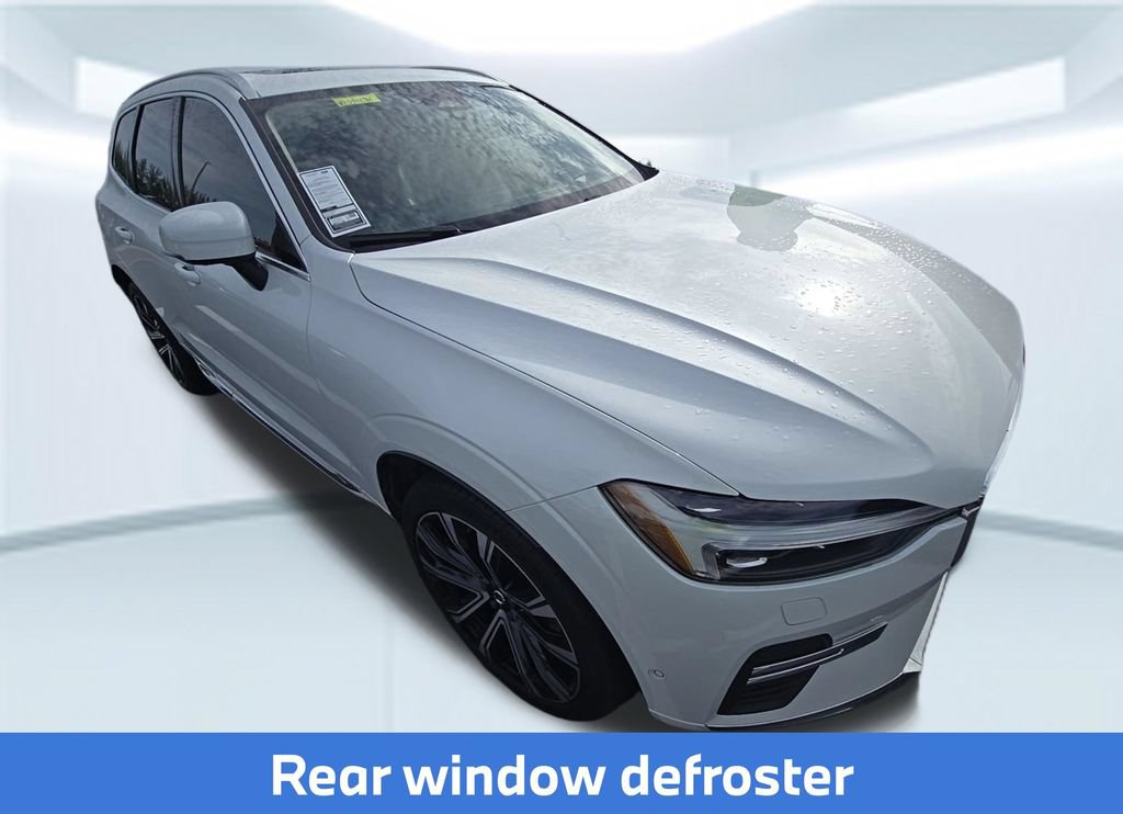 Used 2023 Volvo XC60 B5 Ultimate w/ Protection Package Premier FWD image 5