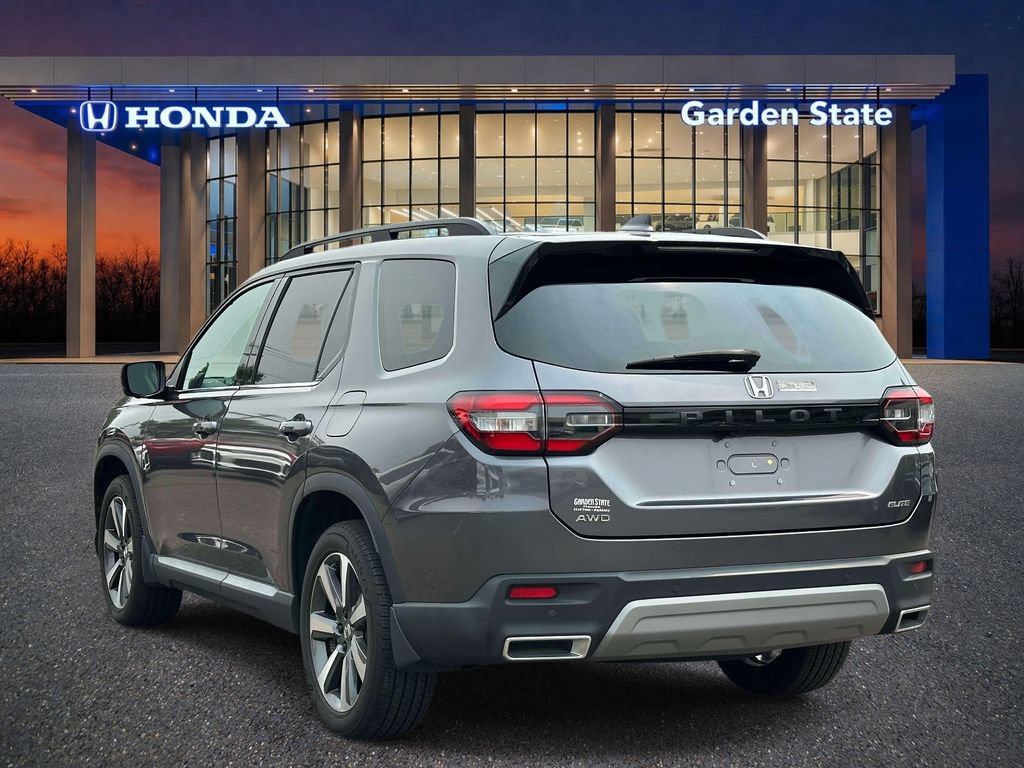 Certified 2025 Honda Pilot Elite image 4