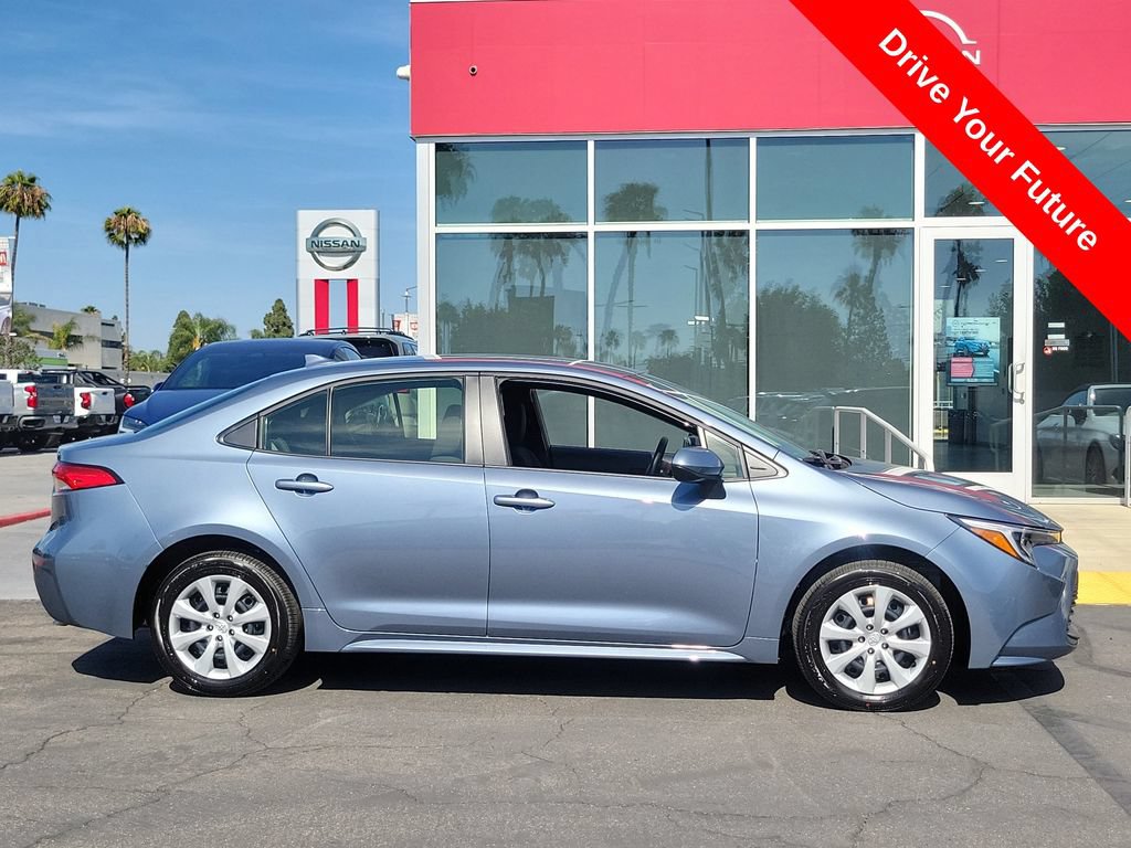 Used 2026 Toyota Corolla LE FWD image 30