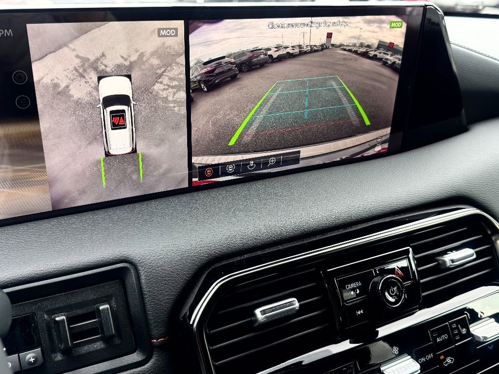 New 2025 Nissan Armada PRO-4X image 19