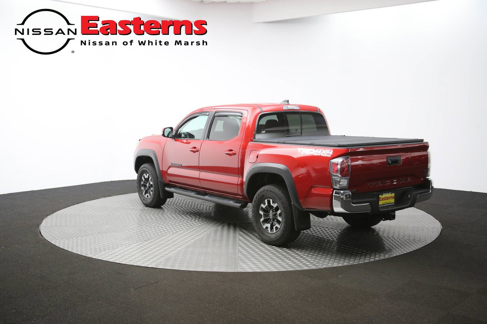 Used 2022 Toyota Tacoma TRD Off-Road w/ Black Out Package (TMS) image 89