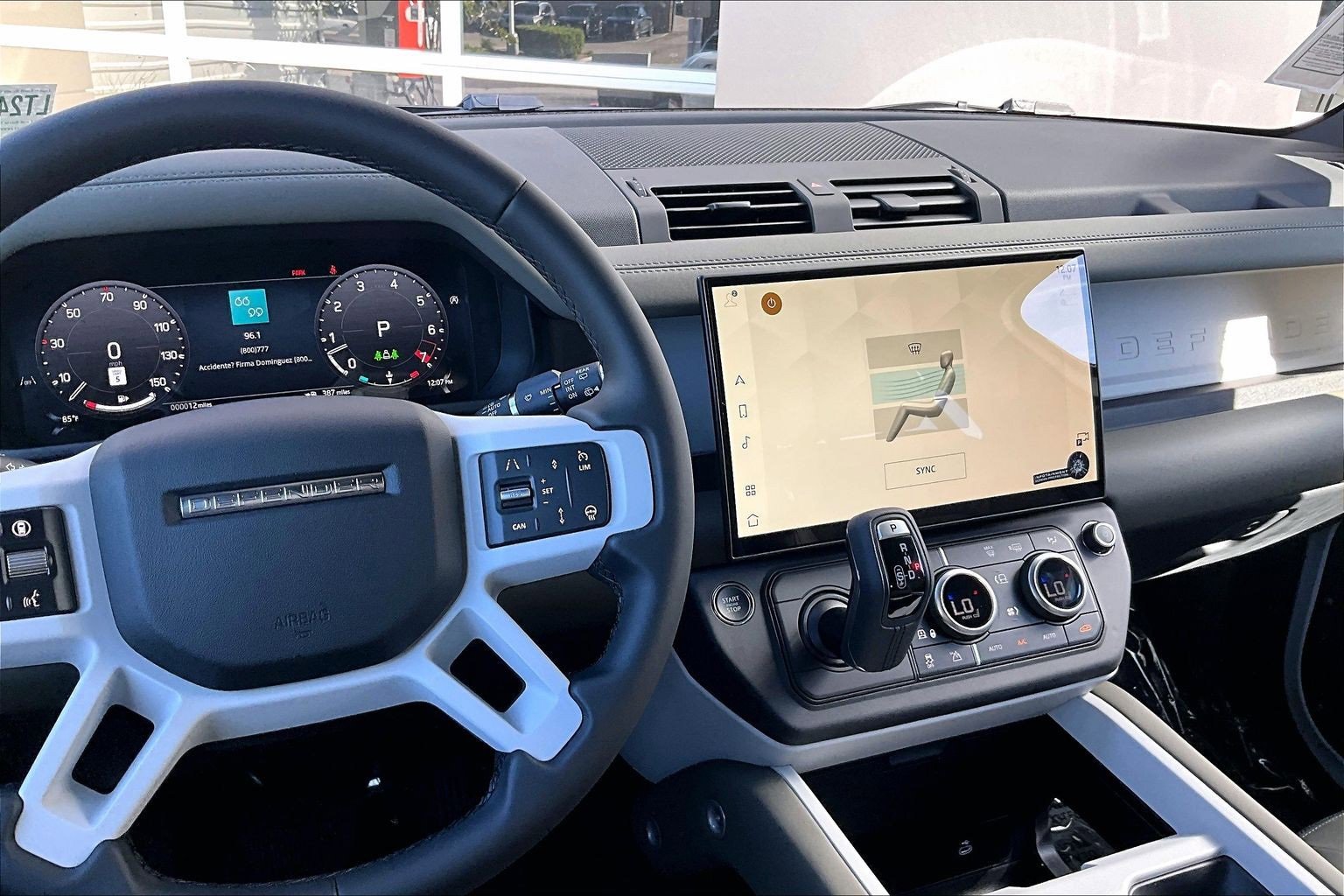 New 2026 Land Rover Defender 110 X-Dynamic SE image 7