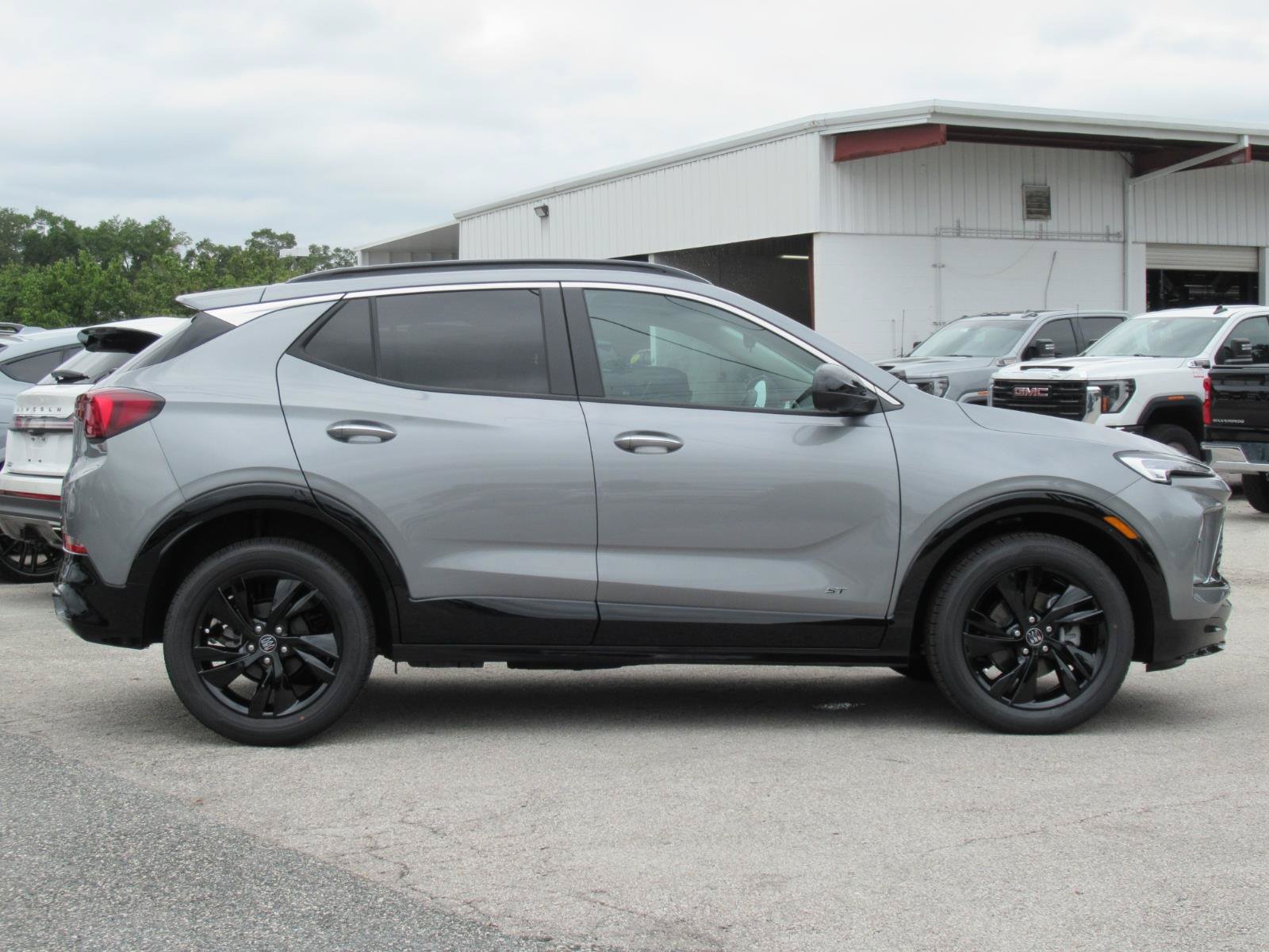New 2026 Buick Encore GX Sport Touring w/ Advanced Technology Package FWD image 2