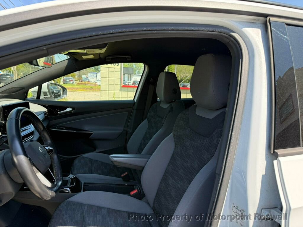 Used 2022 Volkswagen ID.4 Pro image 6