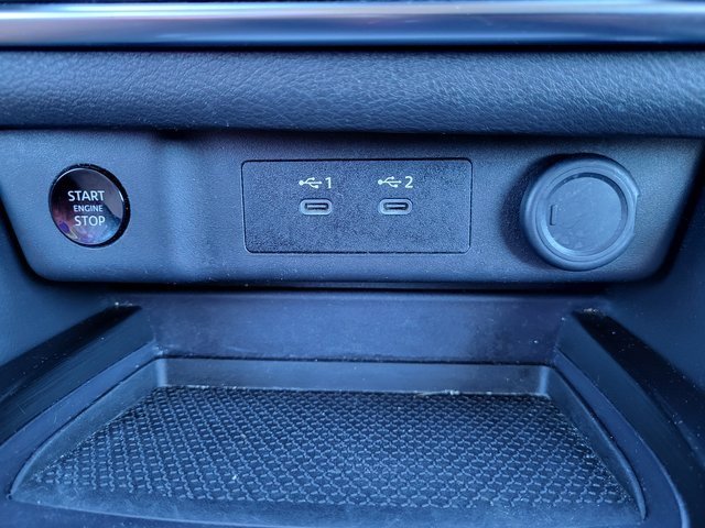 Used 2024 Nissan Rogue S image 18