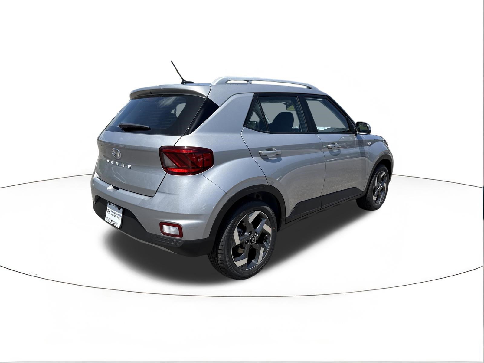 New 2026 Hyundai Venue SEL image 3