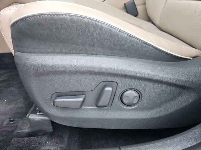 Used 2020 Hyundai Tucson Limited FWD image 16