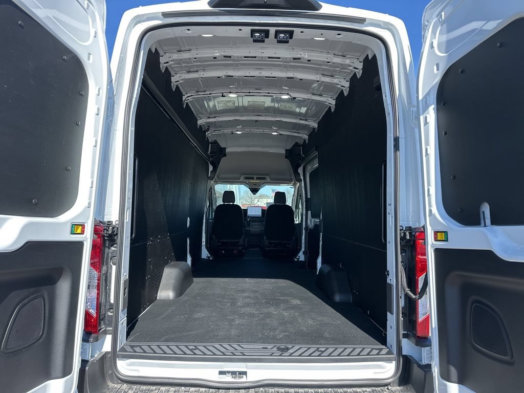 New 2026 Ford Transit 350 148 High Roof Extended w/ Load Area Protection Package RWD image 15