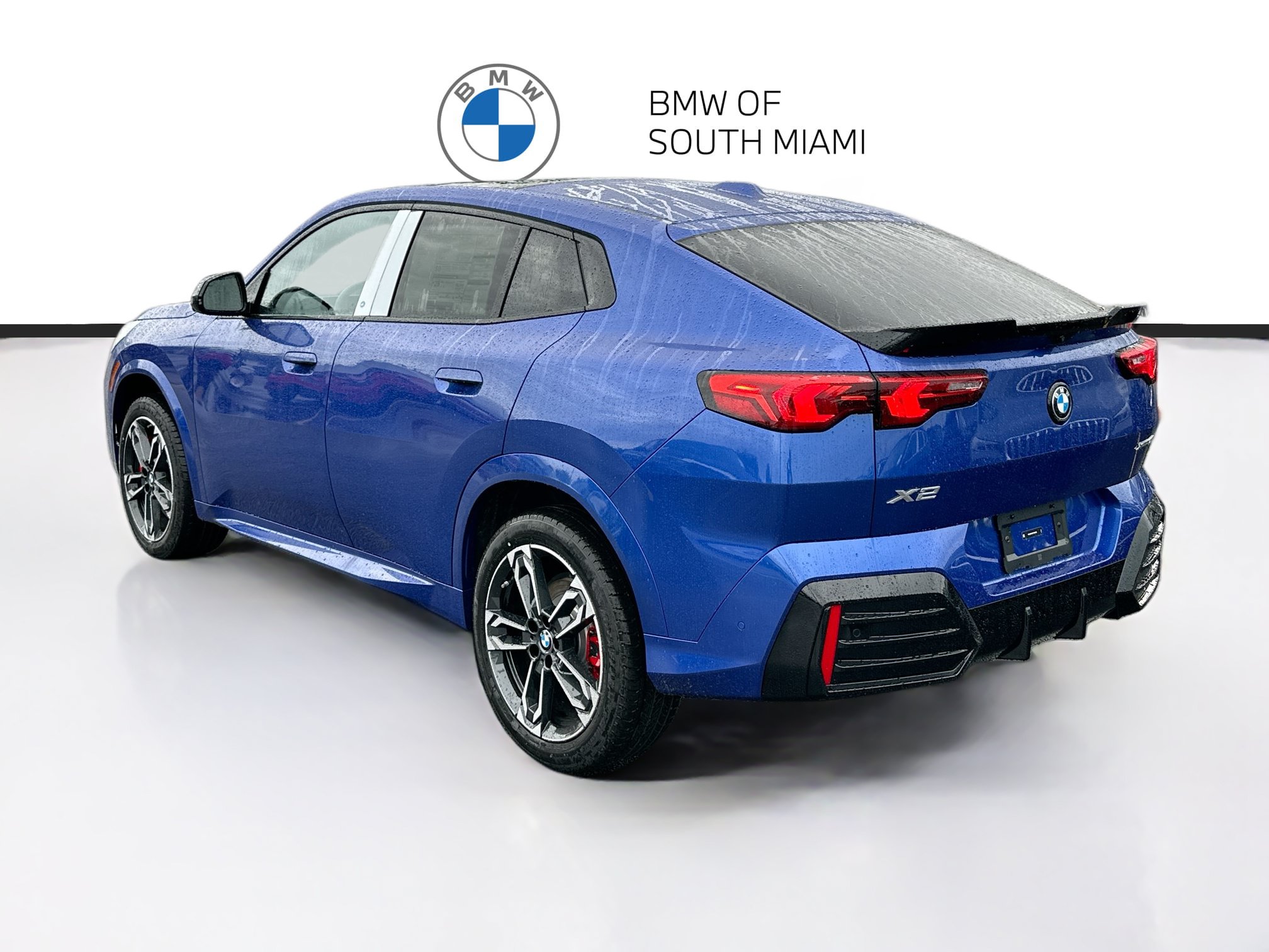 New 2026 BMW X2 xDrive28i w/ Technology Package AWD/4WD image 4
