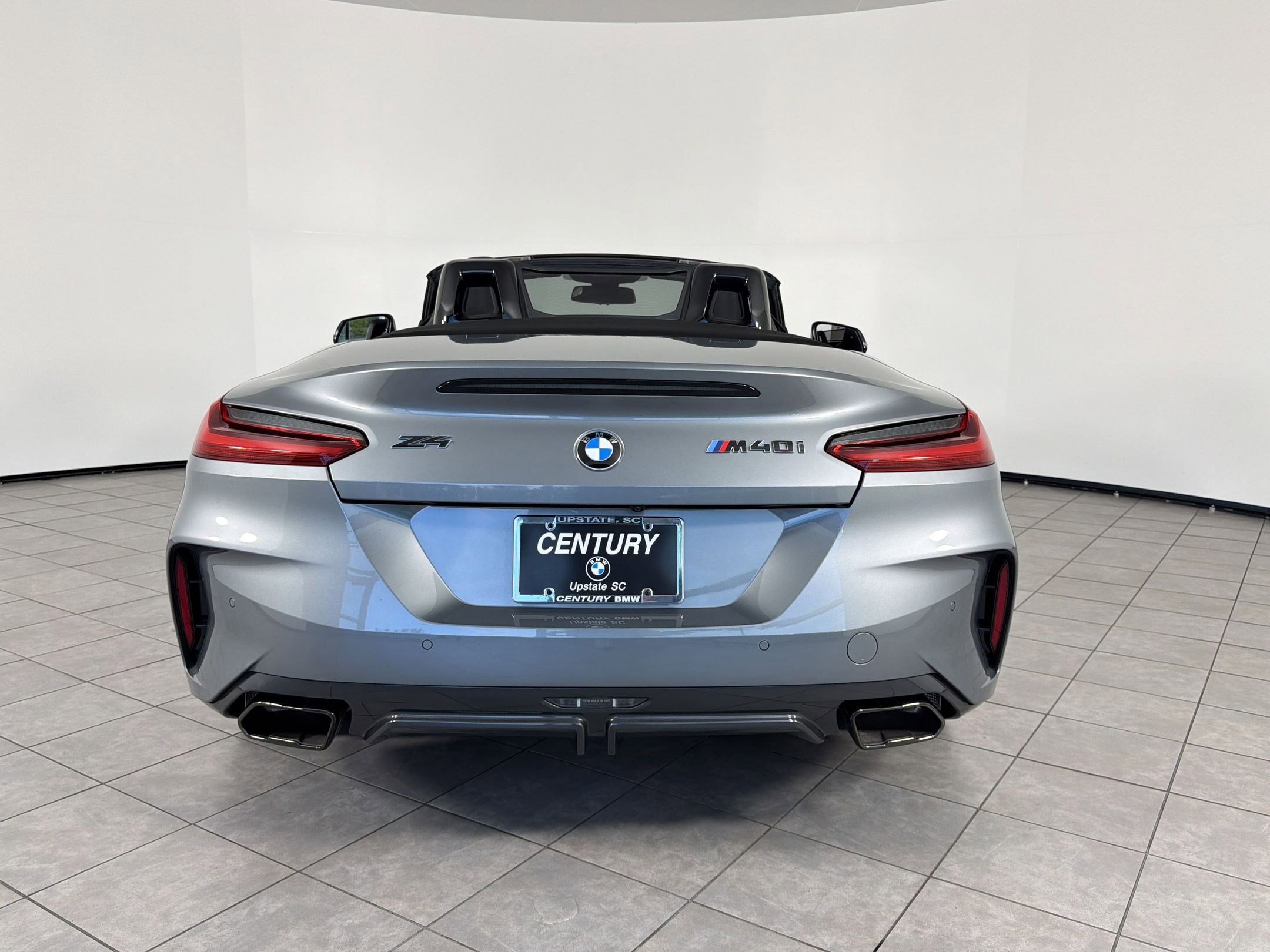 Used 2025 BMW Z4 M40i w/ Edition image 10