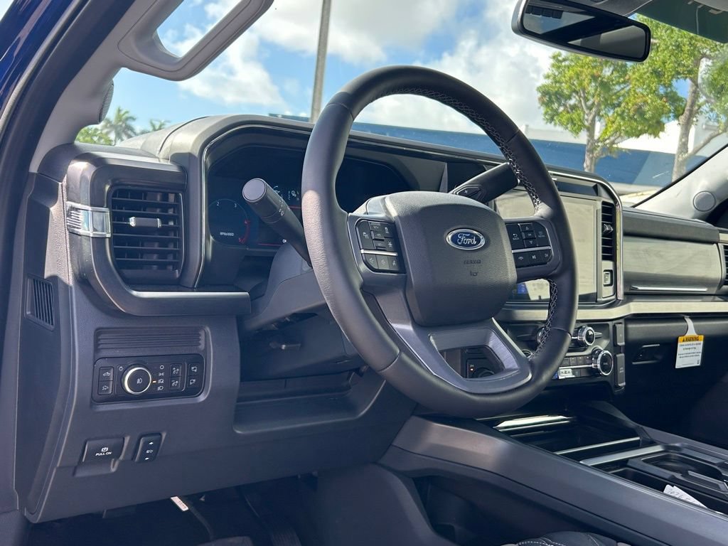 New 2026 Ford F250 Lariat w/ Black Appearance Package AWD/4WD image 38
