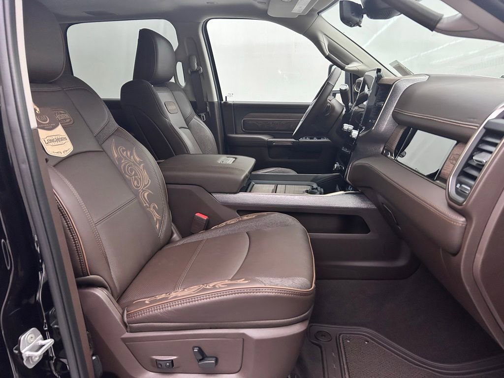 New 2026 RAM 2500 Limited image 18