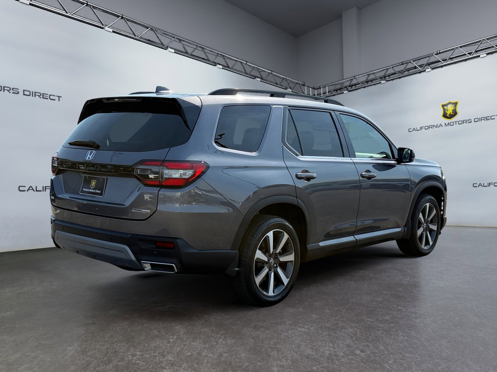 Used 2024 Honda Pilot Touring image 5