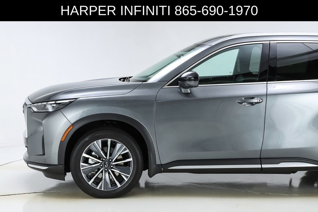 Certified 2026 INFINITI QX60 Luxe w/ Cargo Package AWD/4WD image 3