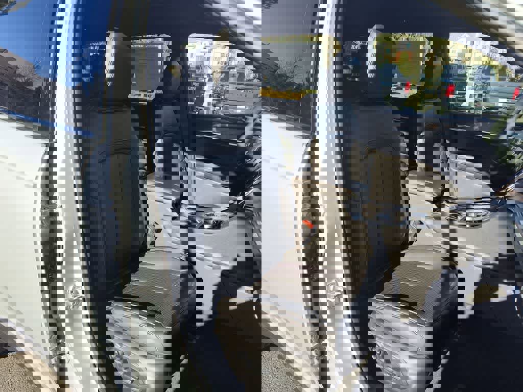 New 2025 Jeep Grand Cherokee L Limited w/ Luxury Tech Group II image 26