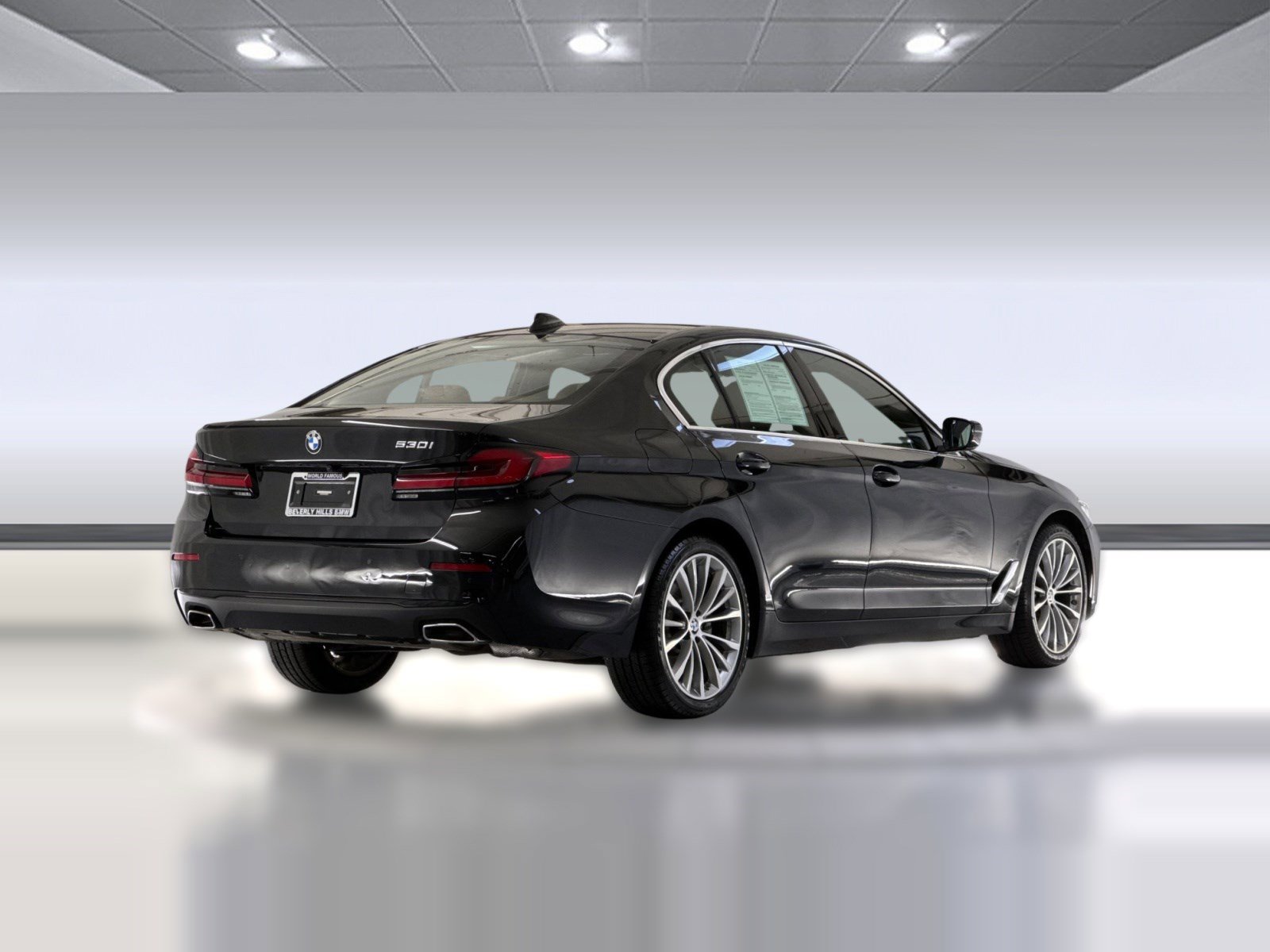 Certified 2023 BMW 530i w/ Convenience Package image 9