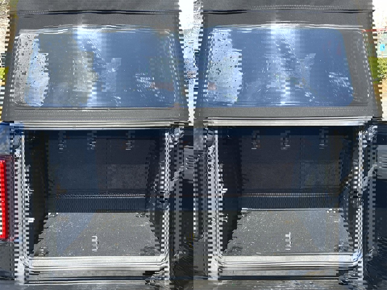 New 2025 Ford Bronco 4-Door image 19