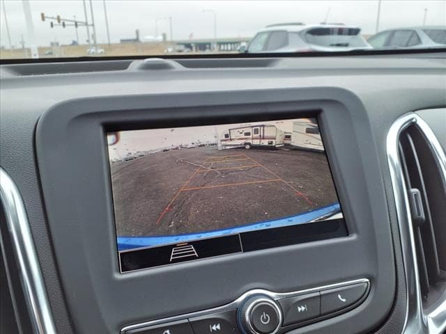 New 2024 Chevrolet Equinox LS w/ LS Convenience Package FWD image 16
