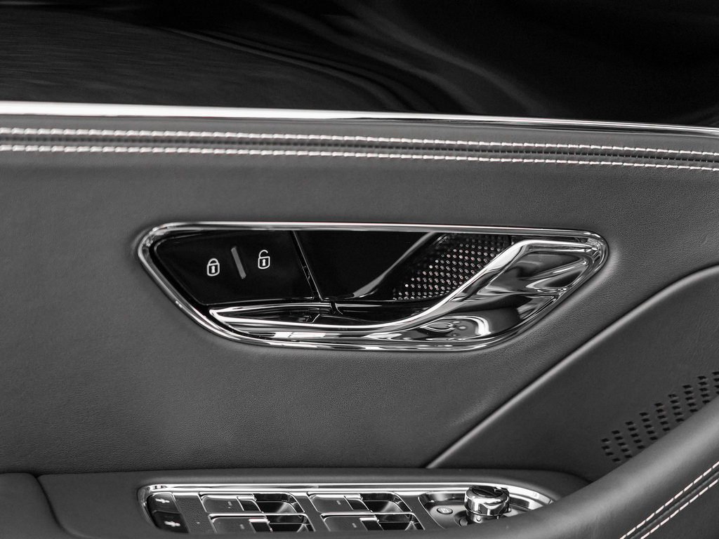 New 2027 Bentley Flying Spur AWD/4WD image 17
