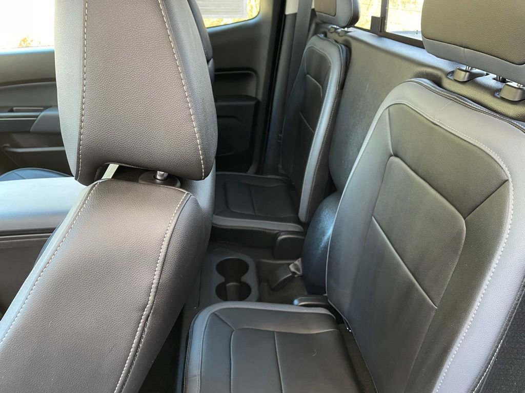 Used 2016 Chevrolet Colorado Z71 AWD/4WD image 10