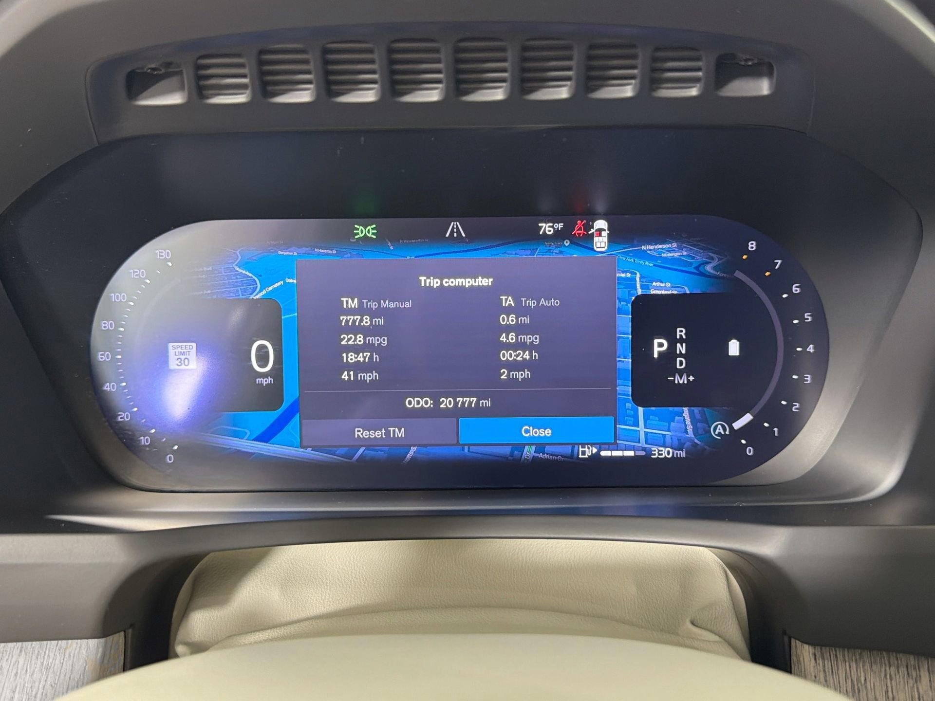 Certified 2024 Volvo XC90 B6 Ultimate w/ Protection Package Premier AWD/4WD image 11