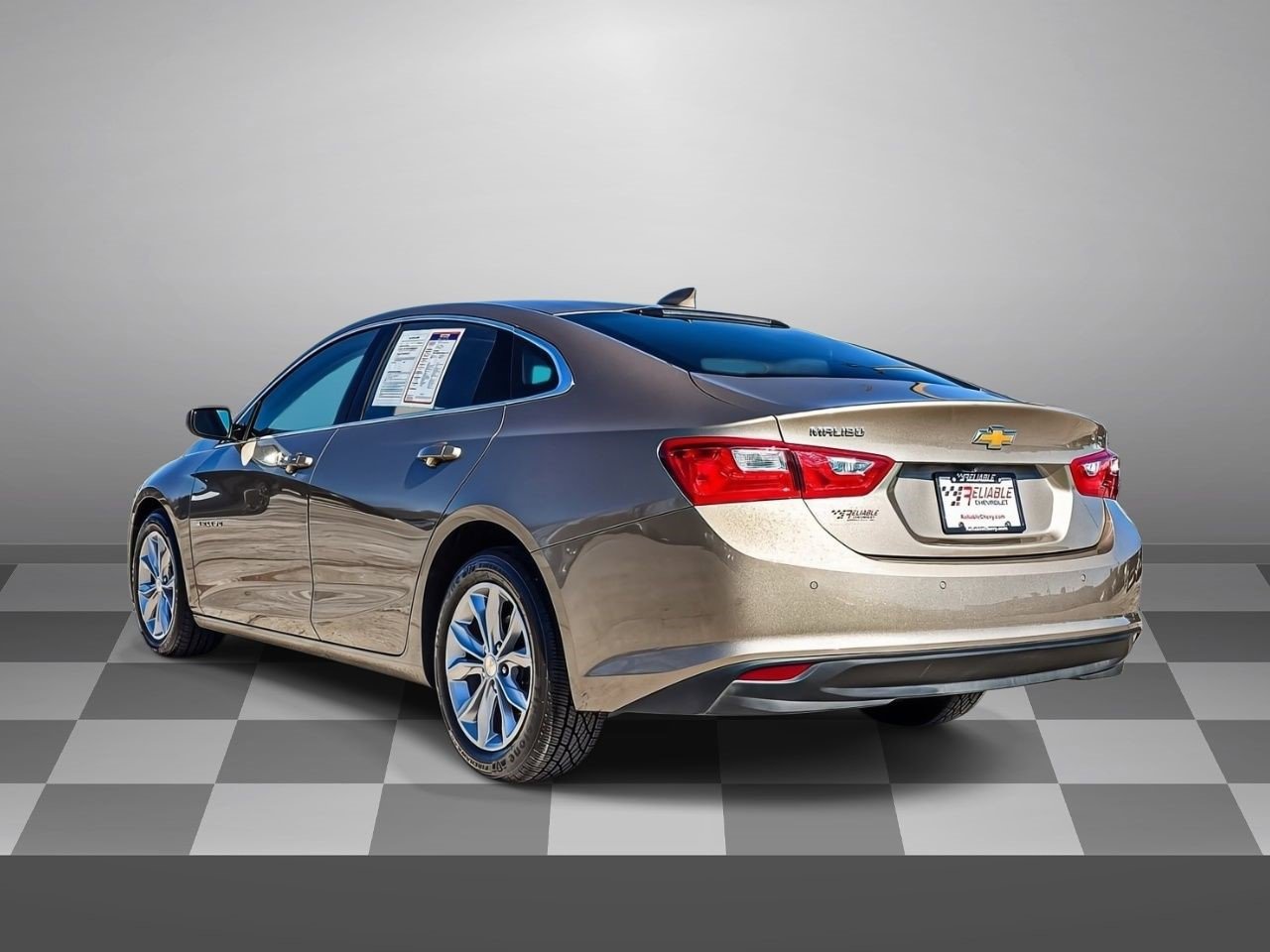 Certified 2025 Chevrolet Malibu LT FWD image 4