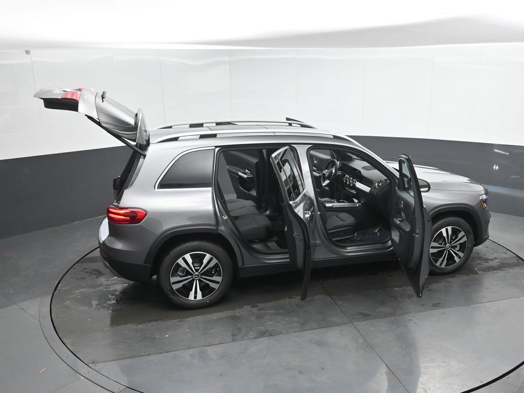 New 2026 Mercedes-Benz GLB 250 4MATIC image 43