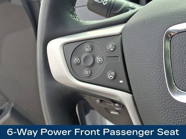 Used 2024 GMC Terrain SLT image 9