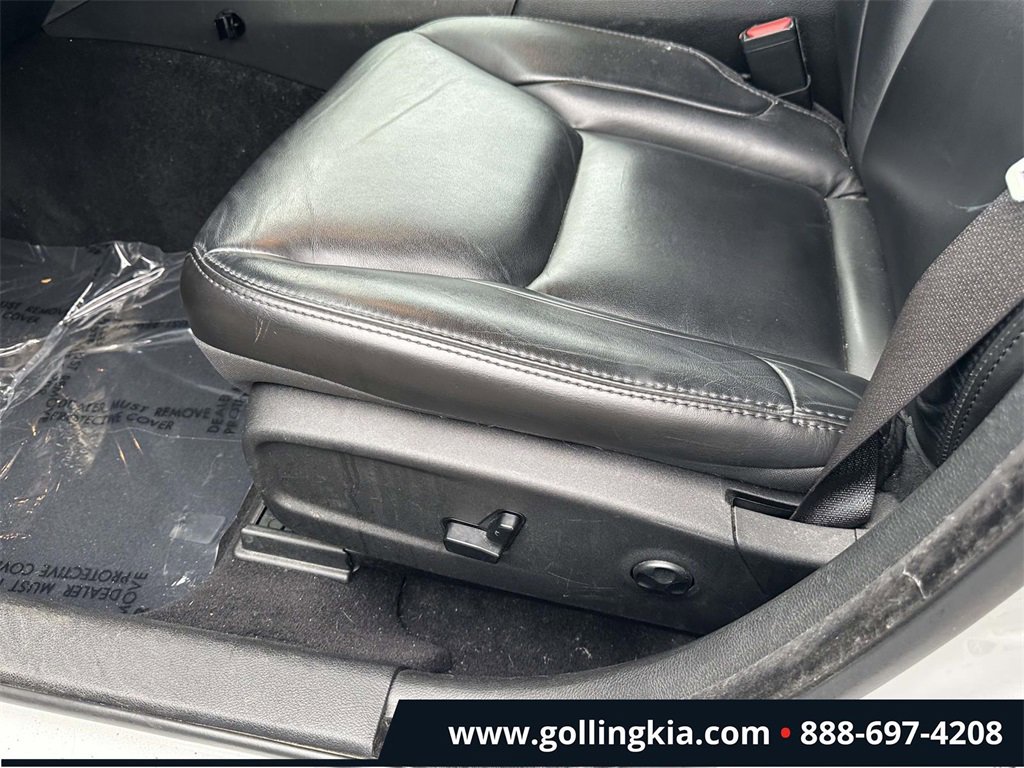 Used 2021 Chrysler 300 Touring L image 17