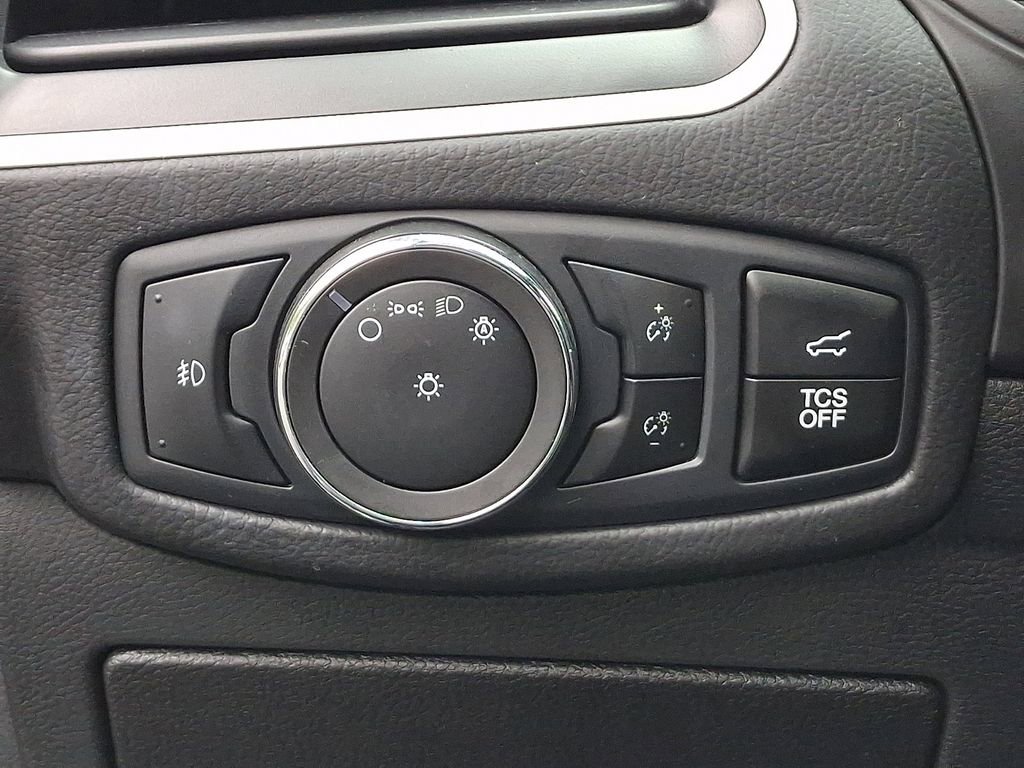 Used 2023 Ford Edge SEL AWD/4WD image 24