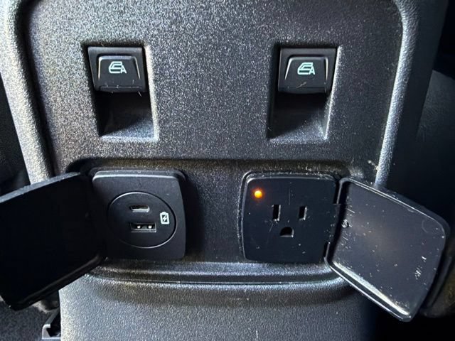 Used 2021 Ford Bronco Outer Banks AWD/4WD image 17
