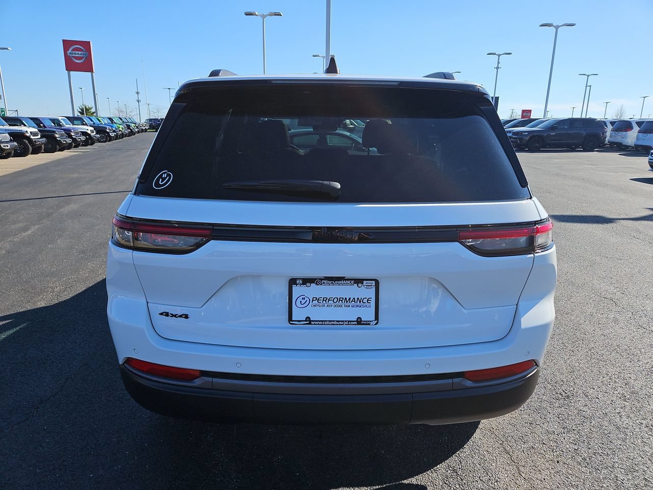 New 2026 Jeep Grand Cherokee Altitude AWD/4WD image 6