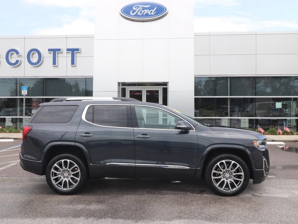 Used 2023 GMC Acadia Denali w/ Denali Ultimate Package FWD image 18