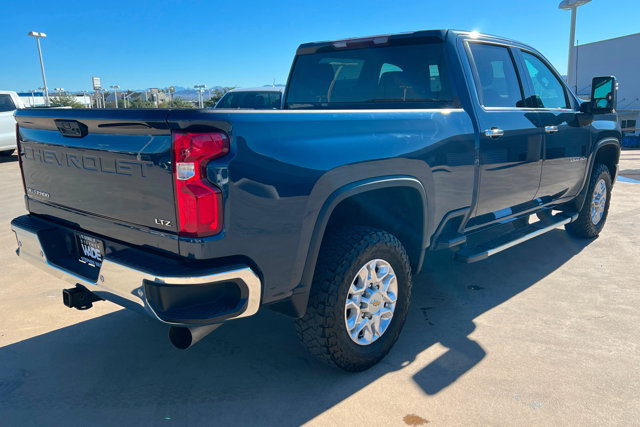 Used 2022 Chevrolet Silverado 3500 LTZ w/ Safety Package AWD/4WD image 5