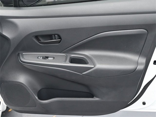 Used 2025 Nissan Versa S w/ Trunk Package image 34