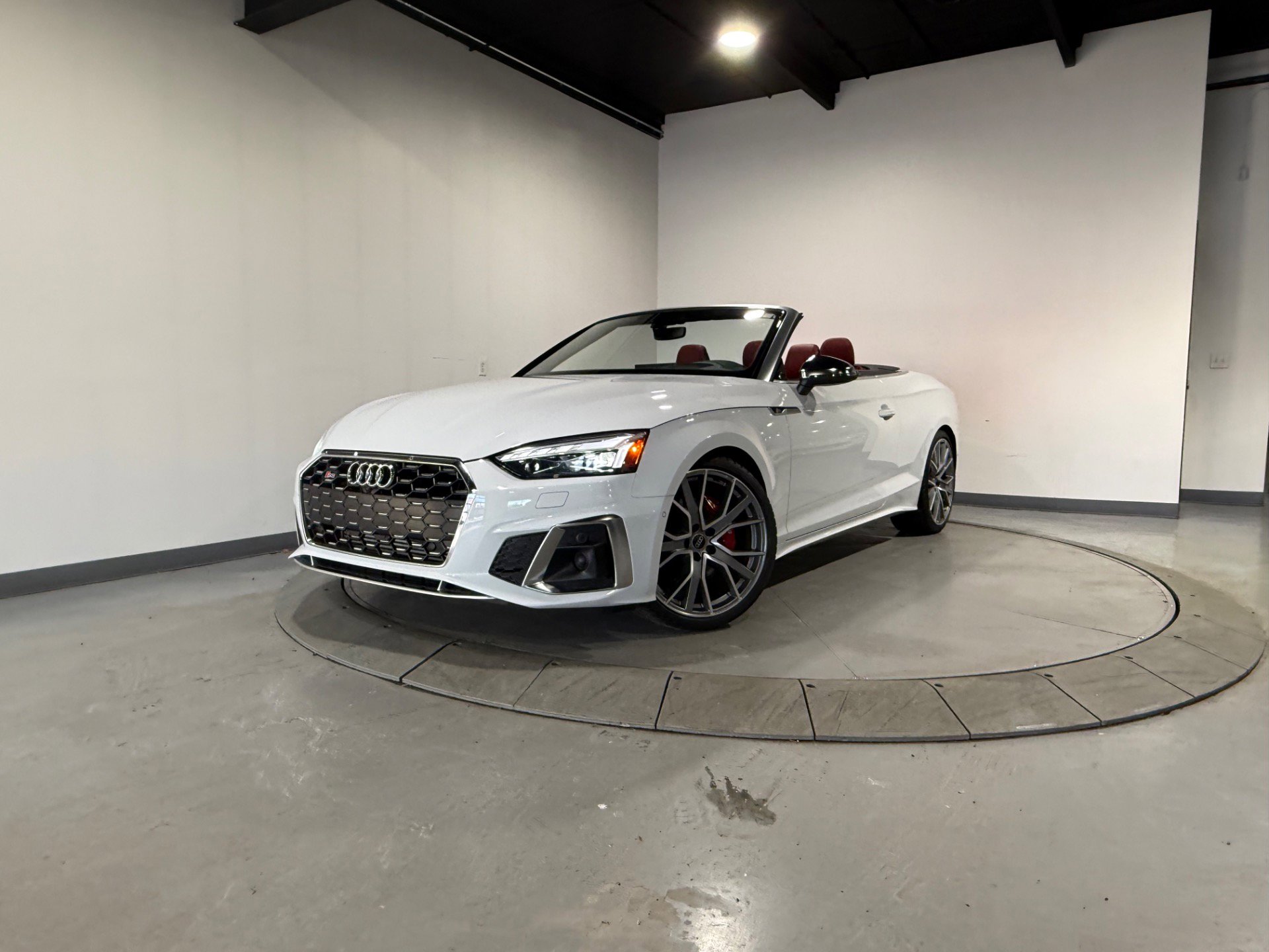 Used 2023 Audi S5 Prestige w/ Prestige Package image 3