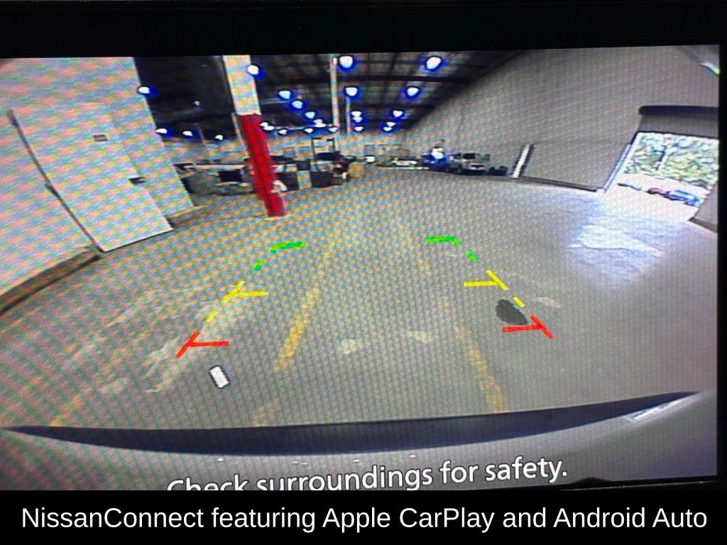 Used 2023 Nissan Rogue SV image 8