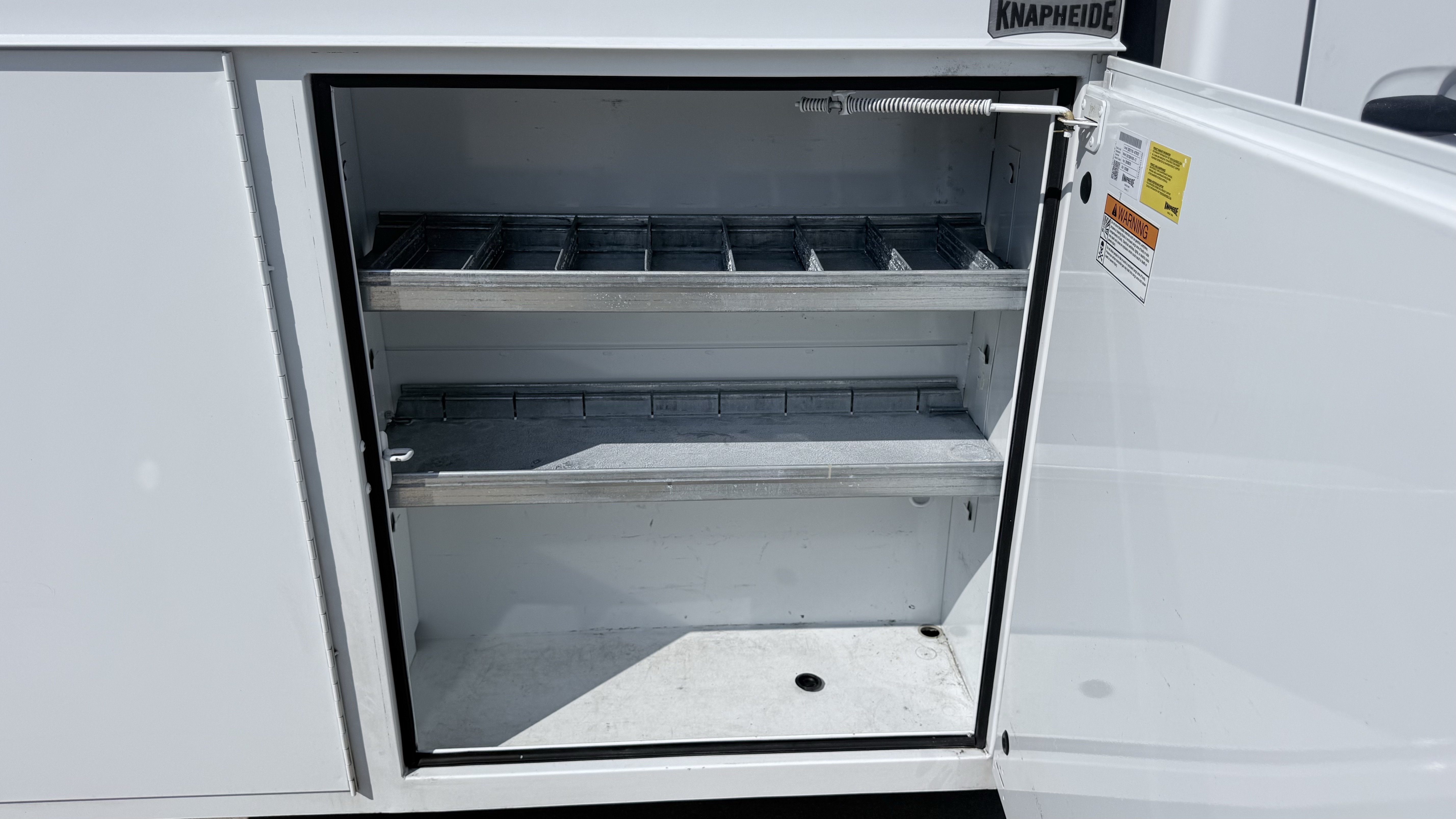 Used 2020 Mercedes-Benz Sprinter 3500 w/ Premium Package image 11